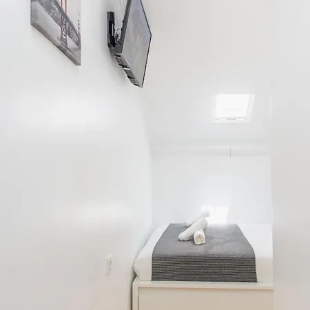 House Arroios Lisbona