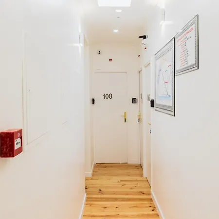 House Arroios Lisbona