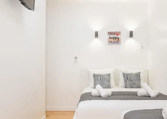 House Arroios Homestay *